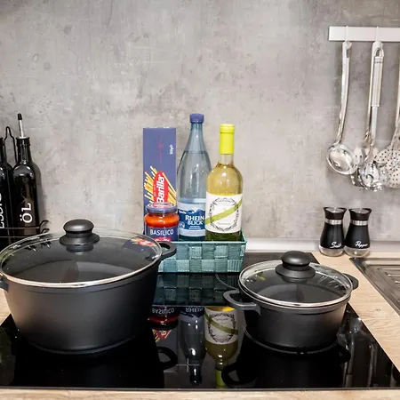 Apartment Heaven Zwischen Koeln Und Phantasialand *